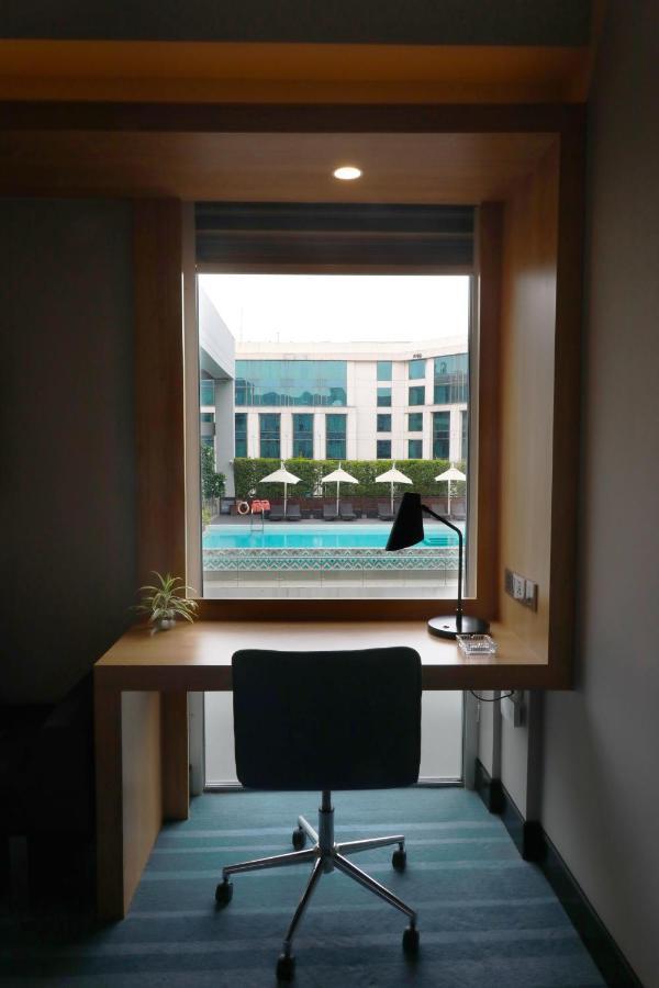 Aloft New Delhi Aerocity Ngoại thất bức ảnh A room at the hotel